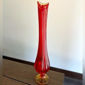 Vintage LE Smith Amberina Orange Glass Swung Pedestal Vase MCM 14 1/2” Tall glow